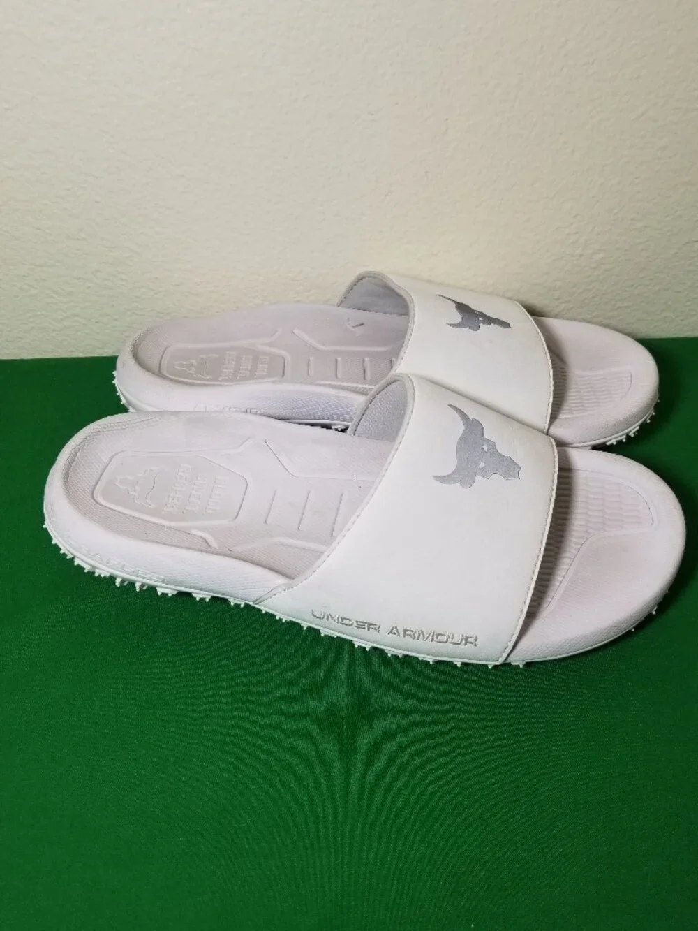 Under Armour White Rock Slide 2.0 Men Size 8 Michelin Tire Project Rock Shoes